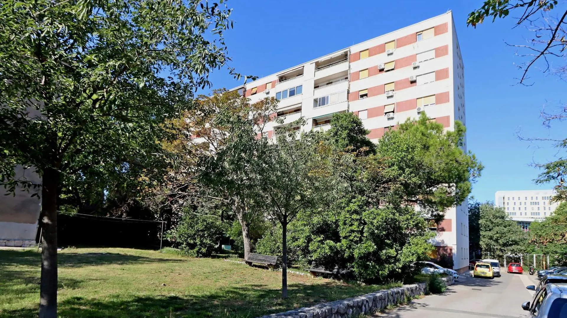 Apartments With Wifi Rijeka - 16539